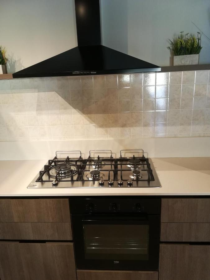 Casa Lorena Ντεζεντσάνο ντελ Γκάρντα Εξωτερικό φωτογραφία