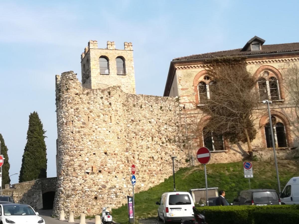 Casa Lorena Ντεζεντσάνο ντελ Γκάρντα Εξωτερικό φωτογραφία