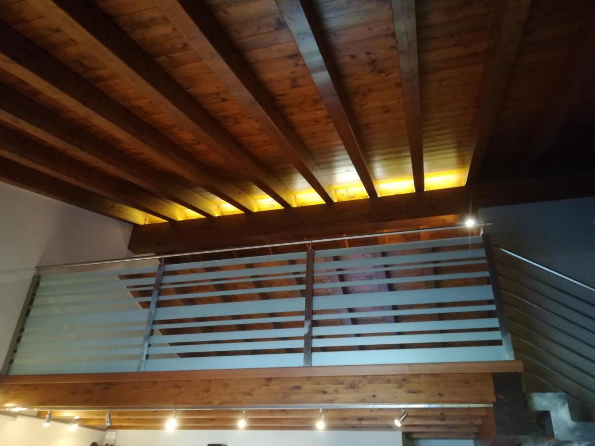 Casa Lorena Ντεζεντσάνο ντελ Γκάρντα Εξωτερικό φωτογραφία